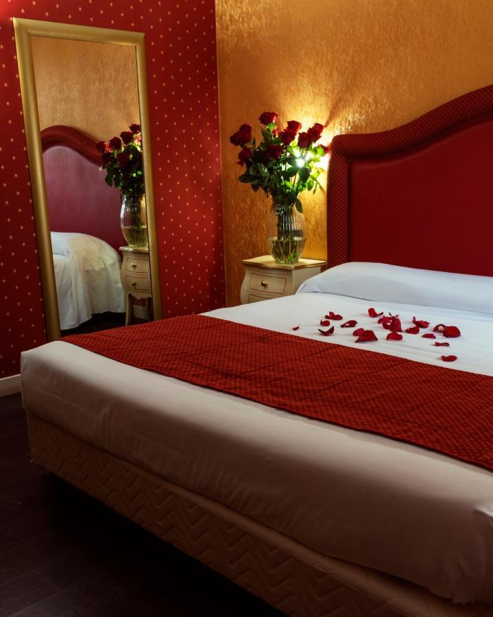 Hotel - Motel Flower Gropello Cairoli Buitenkant foto